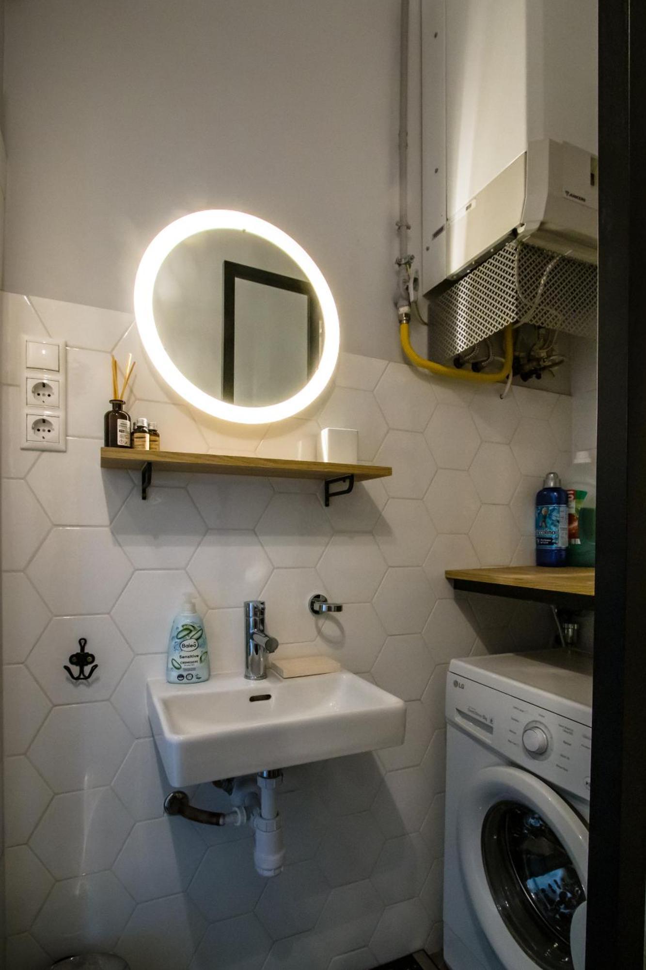 Wilson'S Oktogon Square Suite Apartment Budapest Eksteriør billede