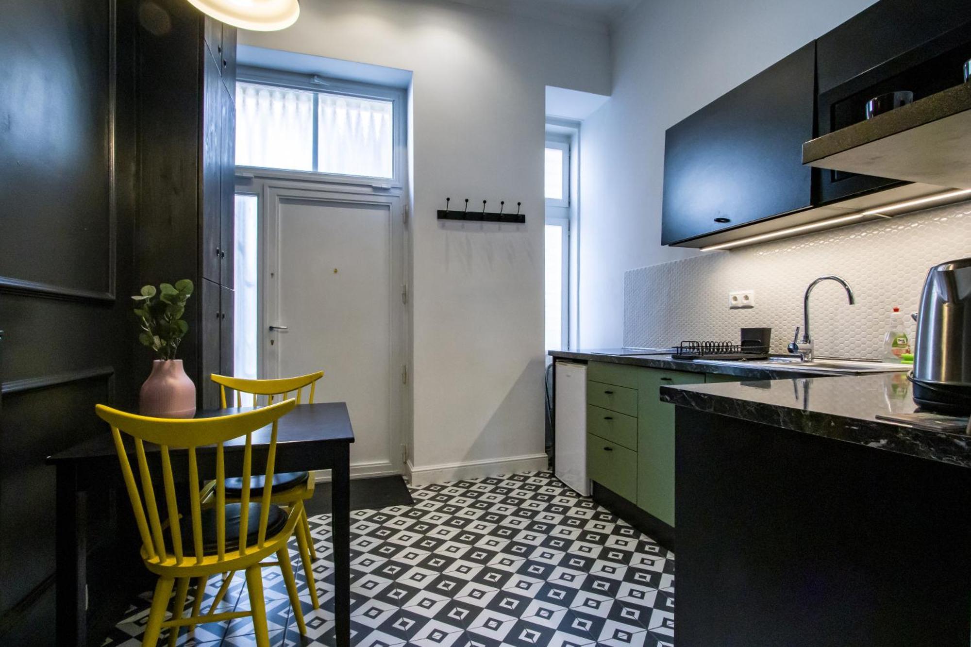 Wilson'S Oktogon Square Suite Apartment Budapest Eksteriør billede